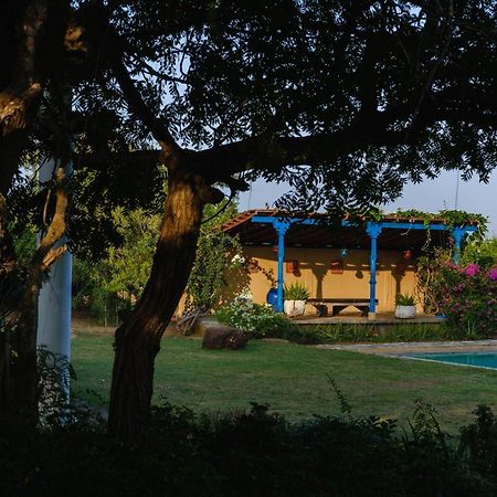 Bed and Breakfast Treasure Rock Kirinda  Exterior foto